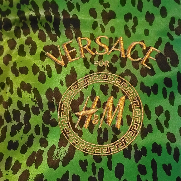 Versace garment bag - Picture 2 of 4